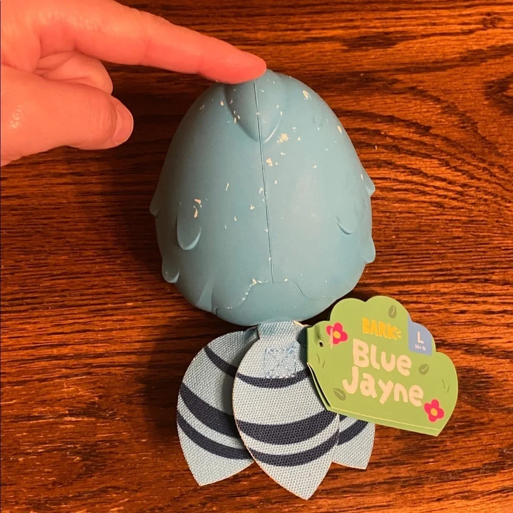 BARK Blue Jayne Dog Toy Natural Rubber Vanilla Scented Tug & Fetch NWT